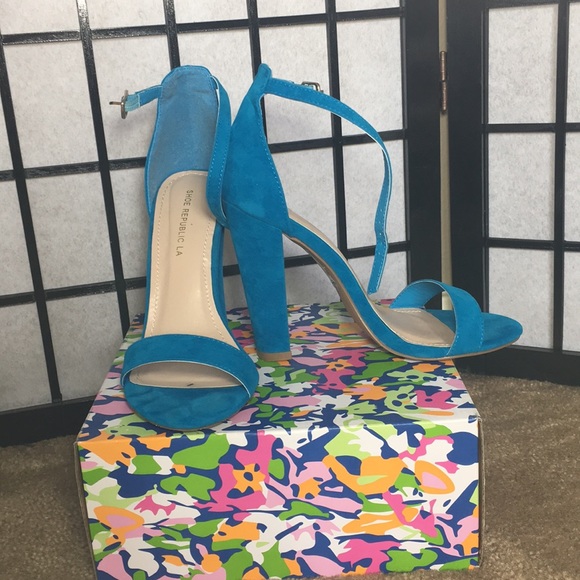 Turquoise strappy heels. - Picture 2 of 3